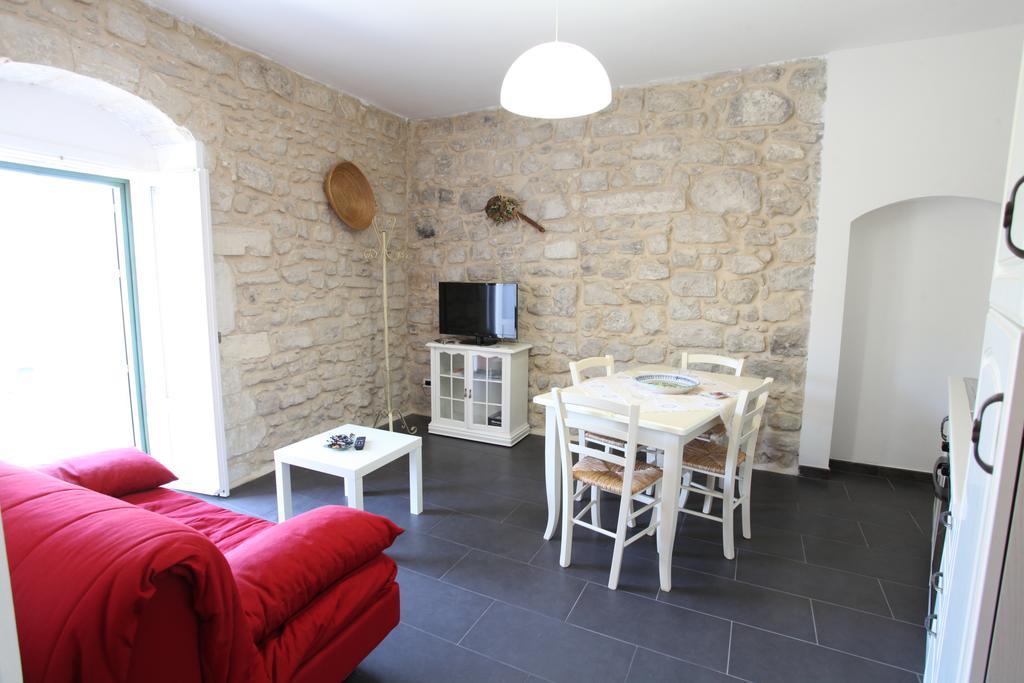 Reusia Holiday Home Ragusa Zimmer foto